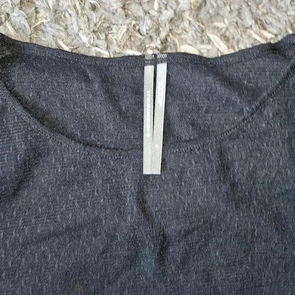 Anthropologie netted long sleeve - Picture 2 of 4